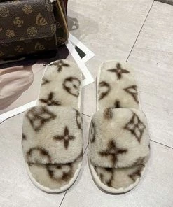 SexyModest Boutique Pajamas Faux Fur Slippers