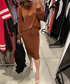 SexyModest Boutique BB Collection Brigitte Brianna Easy Day Top